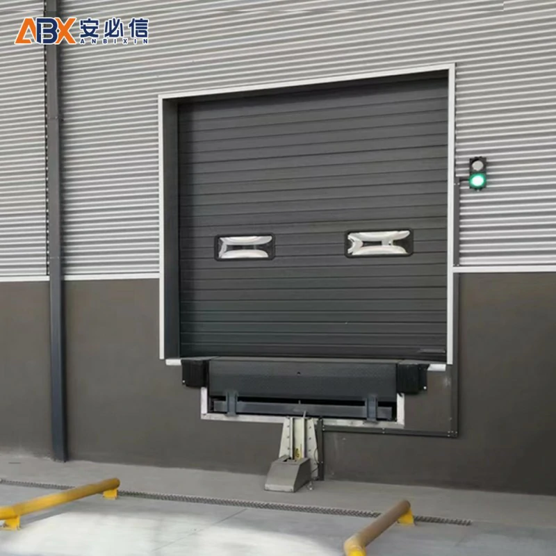 赤峰升降提升门